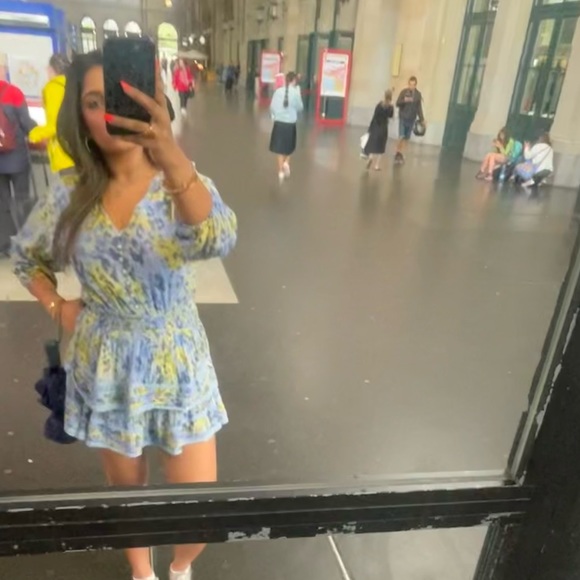 Meet your Posher, Ariyana - Picture 2 of 6